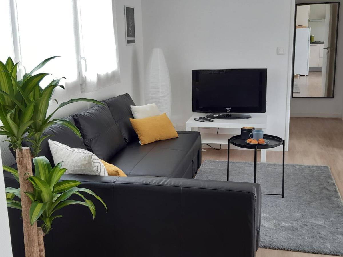 RESIDENCE APPART CENTRE VILLE LORIENT Calme Garage Lorient Exterior foto